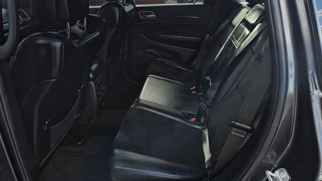 Jeep Grand Cherokee  2017