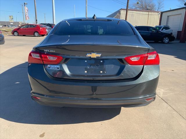Chevrolet Malibu  2018