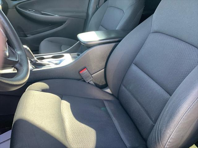 Chevrolet Malibu  2018