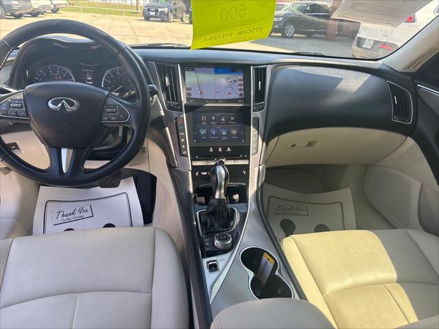 Infiniti Q50  2016