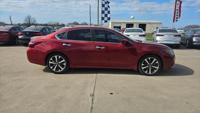 Nissan Altima  2017