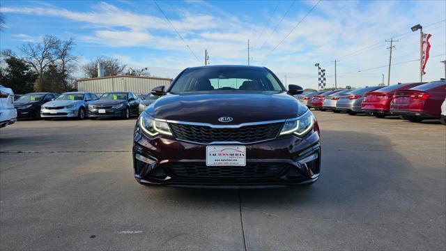 Kia Optima  2019