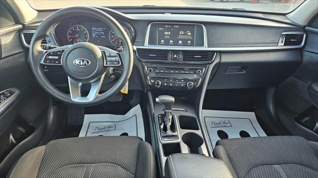 Kia Optima  2019
