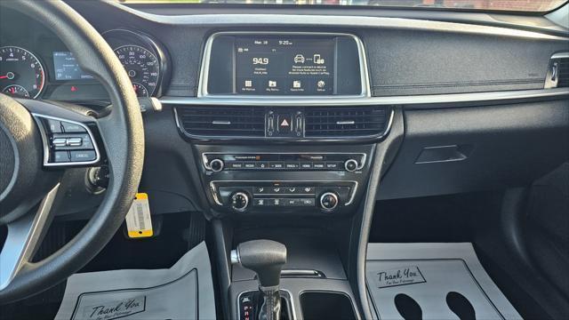 Kia Optima  2019