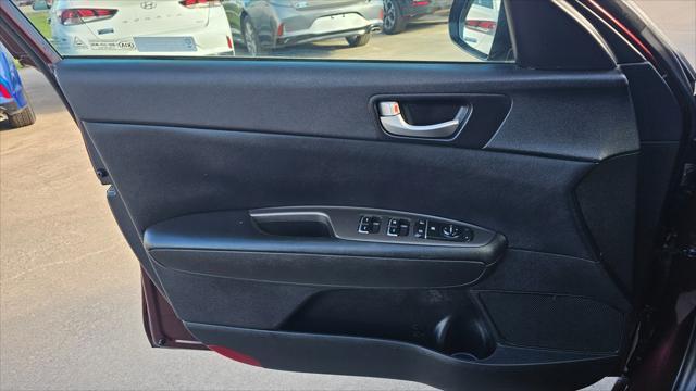 Kia Optima  2019