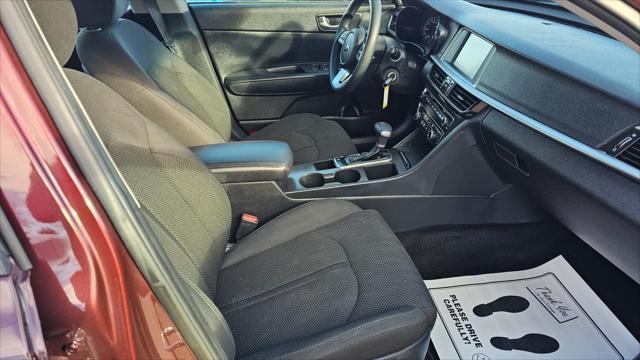 Kia Optima  2019