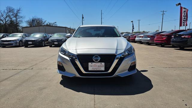 Nissan Altima  2020