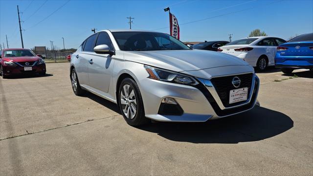 Nissan Altima  2020
