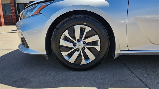 Nissan Altima  2020