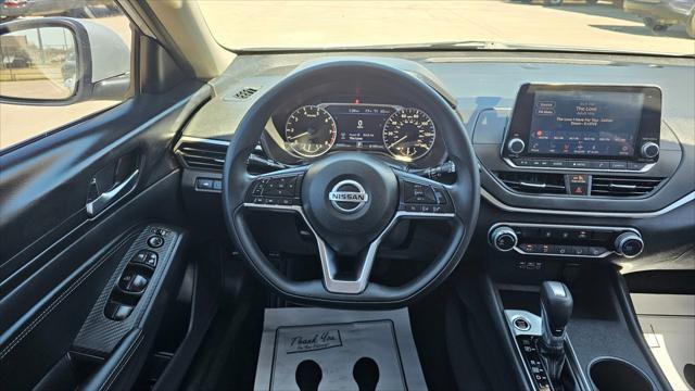 Nissan Altima  2020
