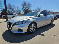 2020 Nissan Altima 