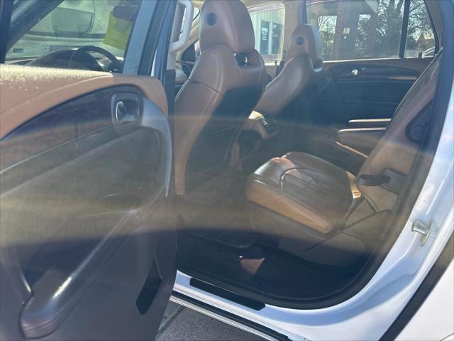 Buick Enclave  2016
