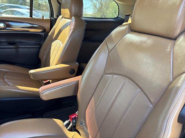 Buick Enclave  2016