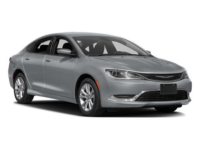 Chrysler 200  2016