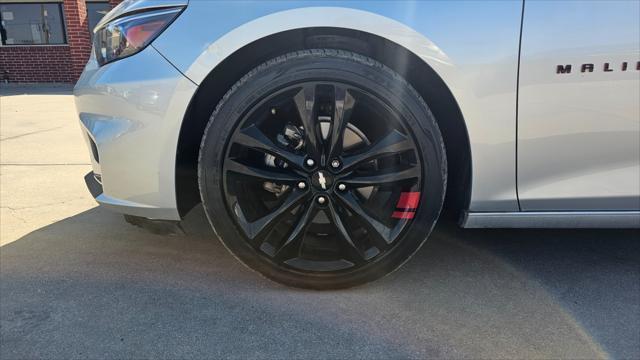 Chevrolet Malibu  2018