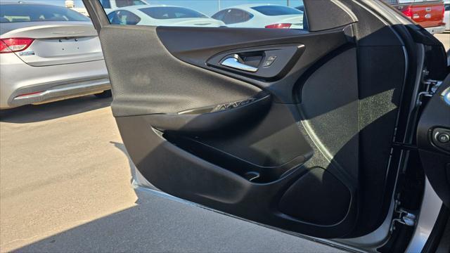 Chevrolet Malibu  2018