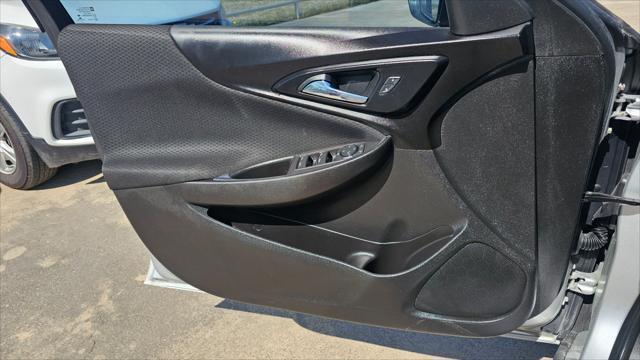 Chevrolet Malibu  2018