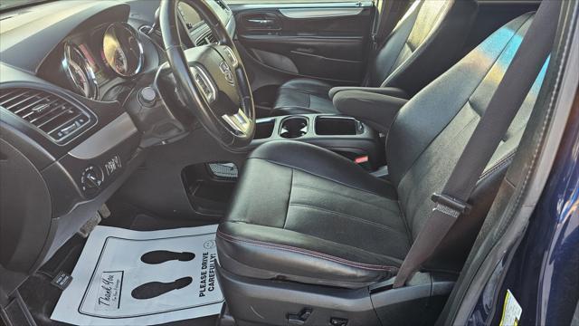 Dodge Grand Caravan  2017