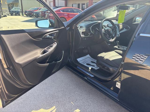 Chevrolet Malibu  2020