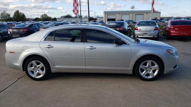 Chevrolet Malibu  2012