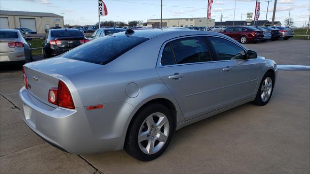 Chevrolet Malibu  2012