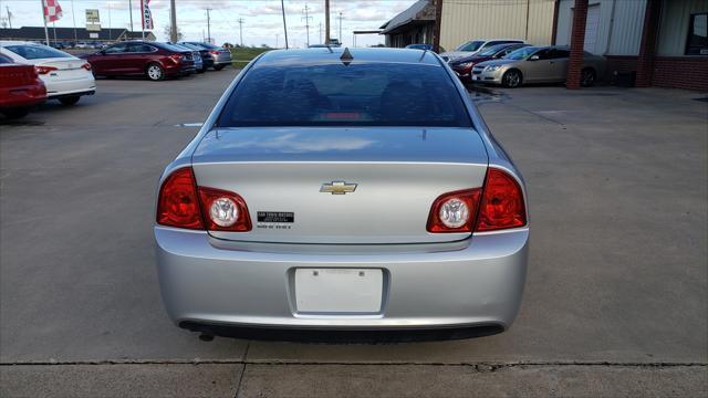 Chevrolet Malibu  2012