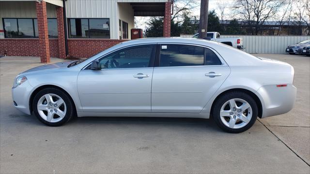 Chevrolet Malibu  2012