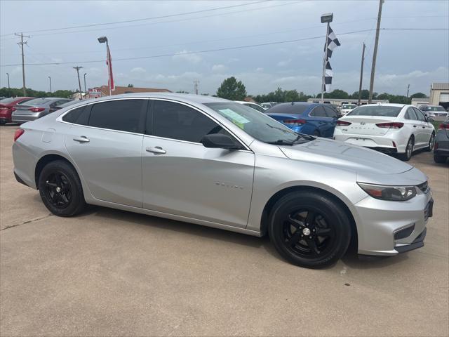 Chevrolet Malibu  2016