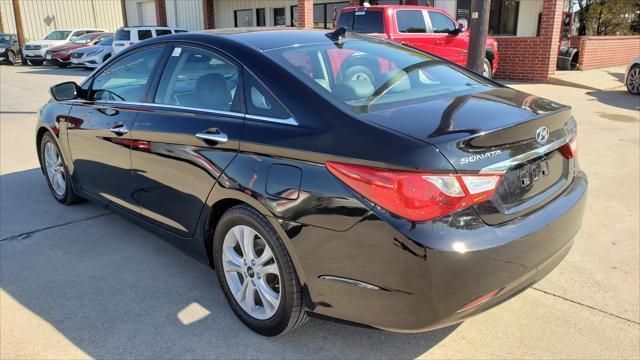 Hyundai Sonata  2011