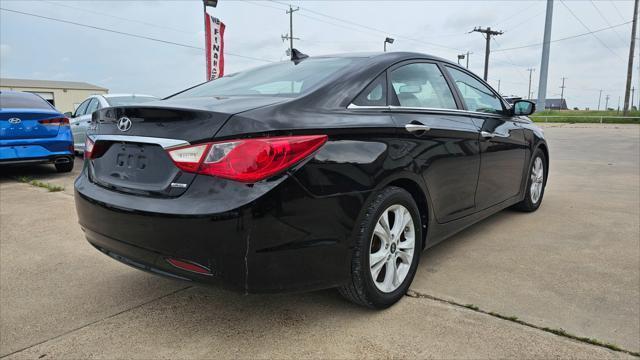 Hyundai Sonata  2011