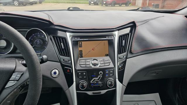 Hyundai Sonata  2011