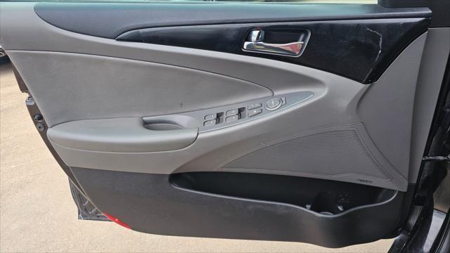 Hyundai Sonata  2011