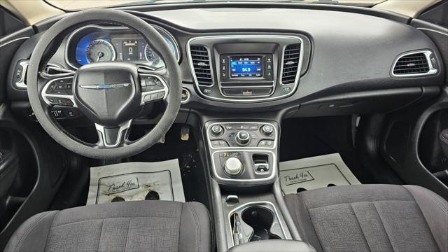 Chrysler 200  2015