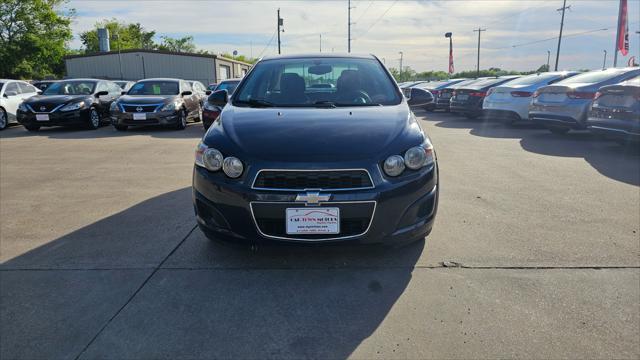 Chevrolet Sonic  2015