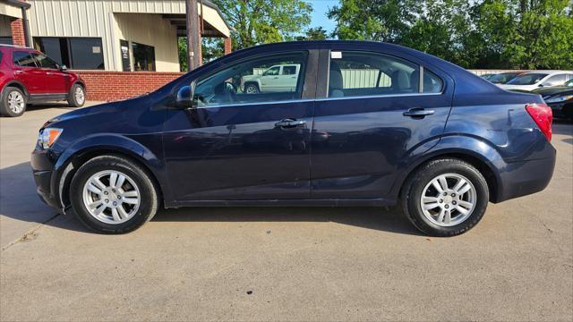 Chevrolet Sonic  2015