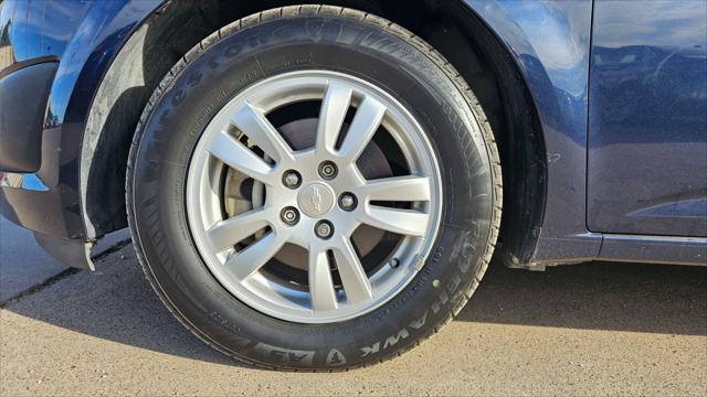 Chevrolet Sonic  2015