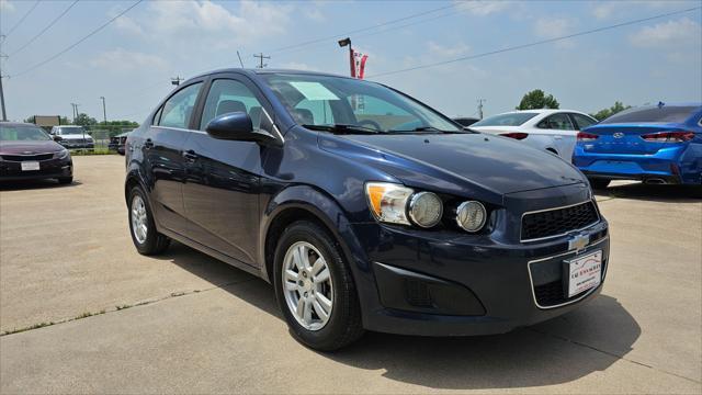 Chevrolet Sonic  2015