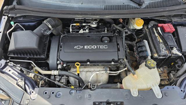 Chevrolet Sonic  2015