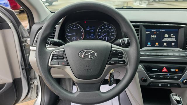 Hyundai Elantra  2017