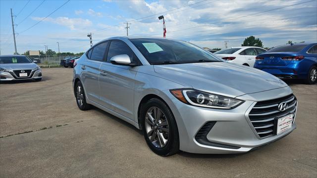 Hyundai Elantra  2017