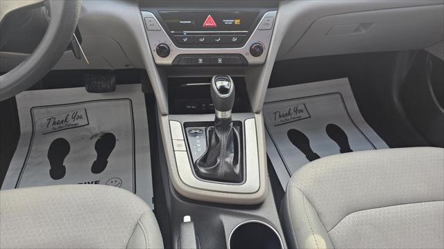 Hyundai Elantra  2017