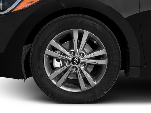 Hyundai Elantra  2017