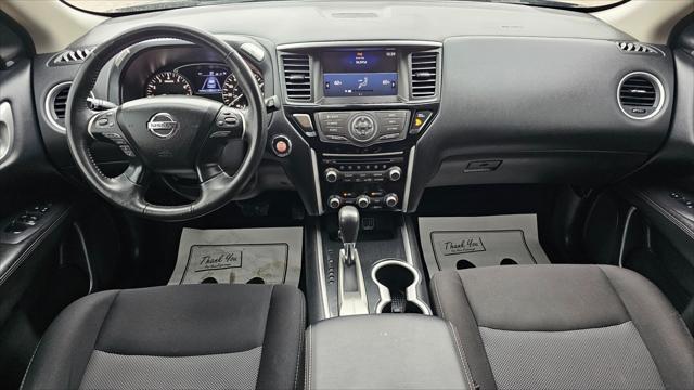 Nissan Pathfinder  2019