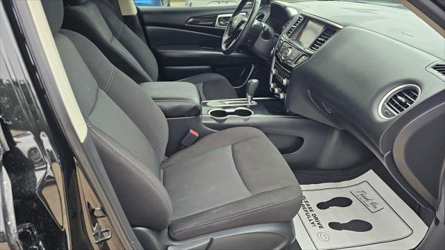 Nissan Pathfinder  2019