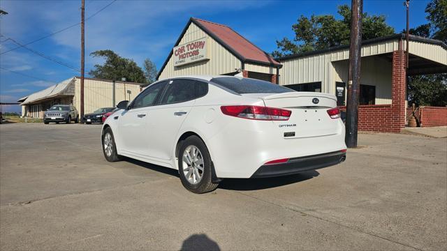 Kia Optima  2017