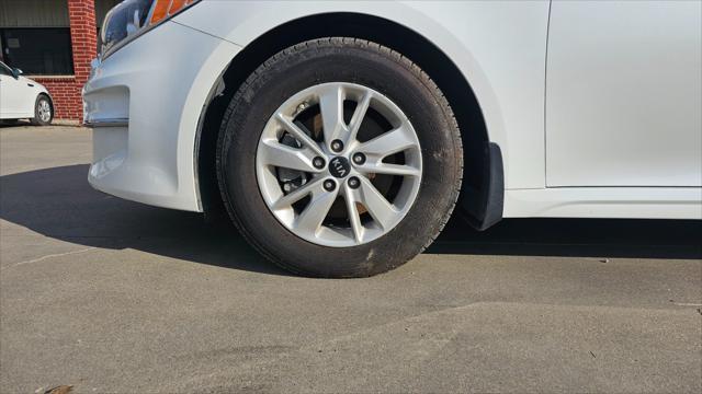 Kia Optima  2017