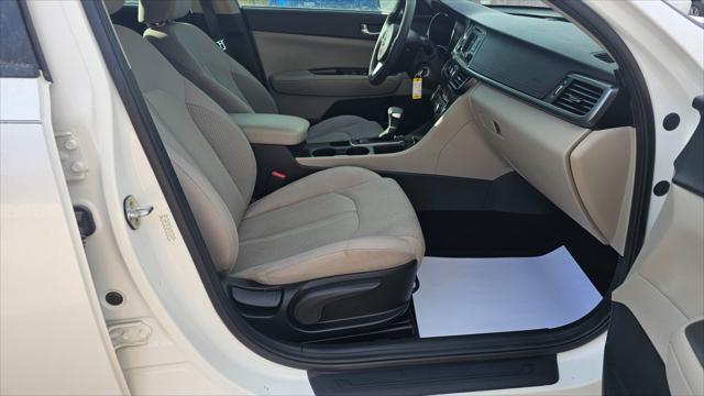 Kia Optima  2017