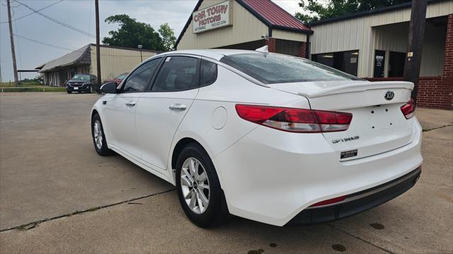 Kia Optima  2017