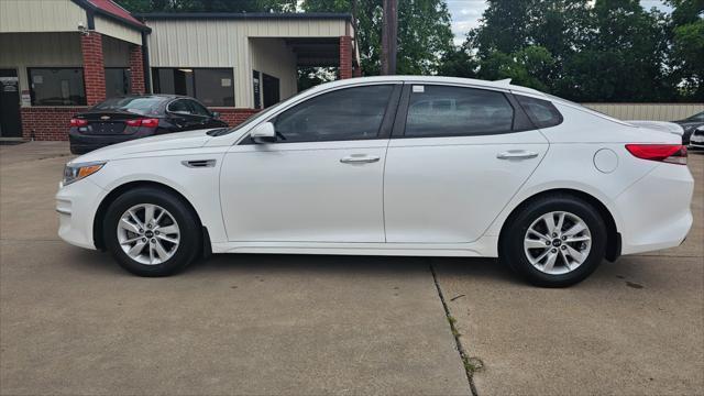 Kia Optima  2017