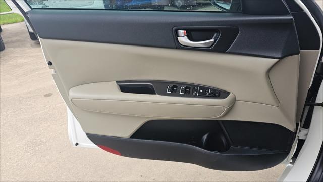 Kia Optima  2017